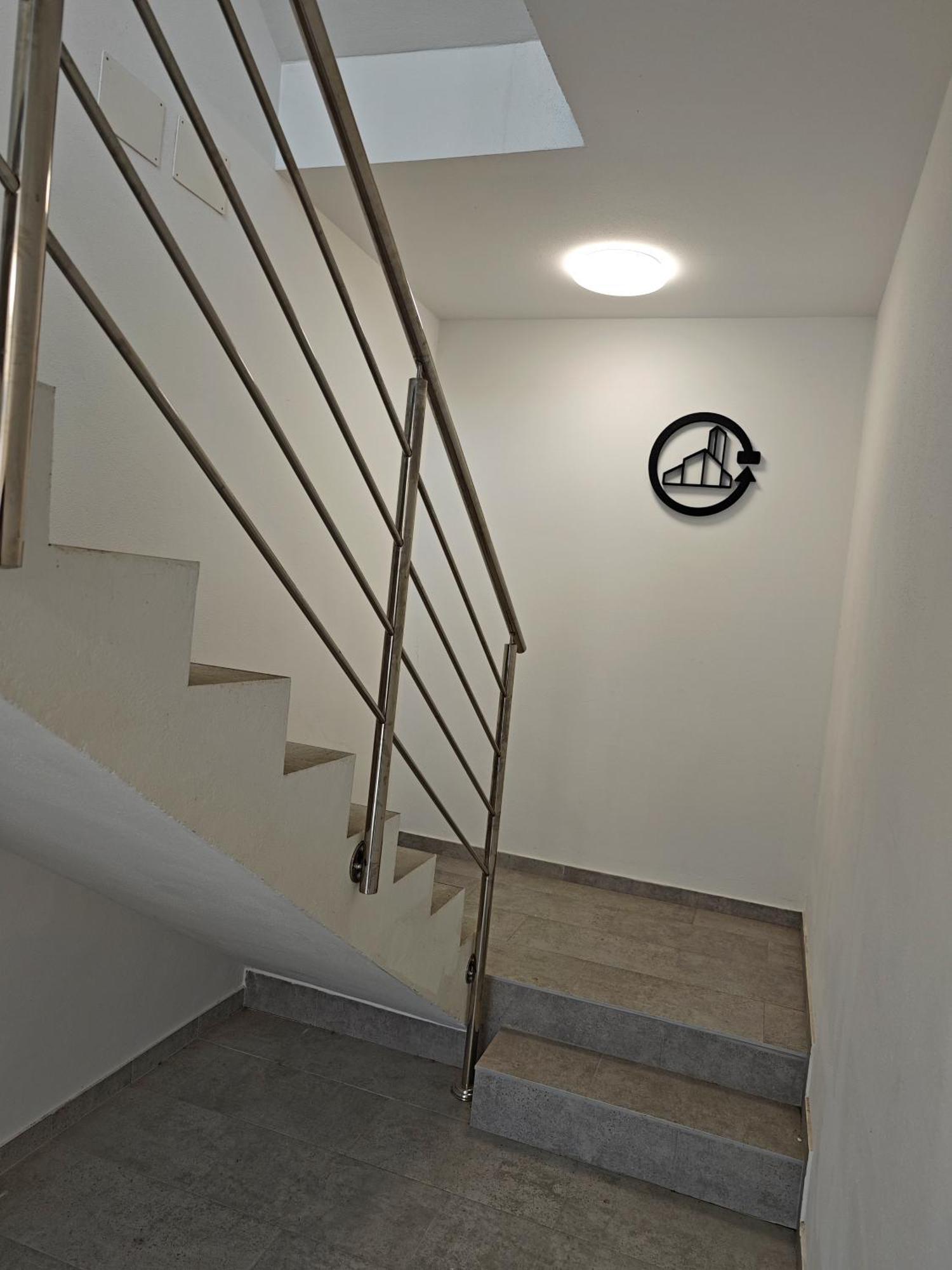 Level Up -Self Check In Apartman Eszék Kültér fotó
